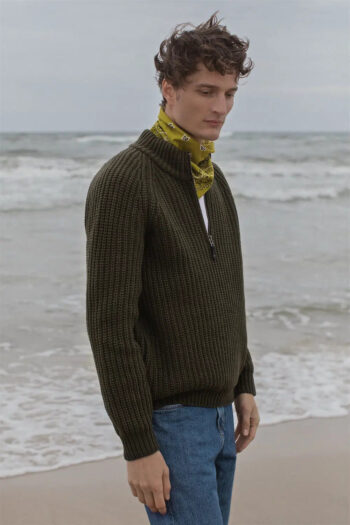 Merino wool sweater with front zip ROCK