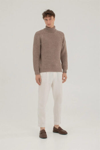 Fine merino wool pullover sweater LAND