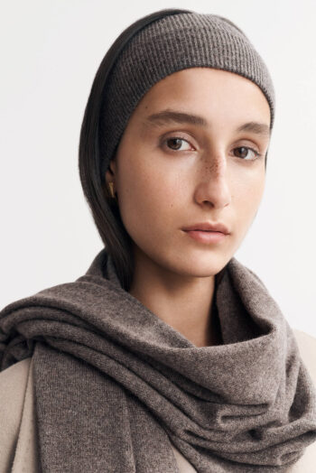 Knitted Scarf - Scarves - Wood | Rizzing up