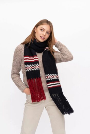Hand knitted woolen scarf with tassels